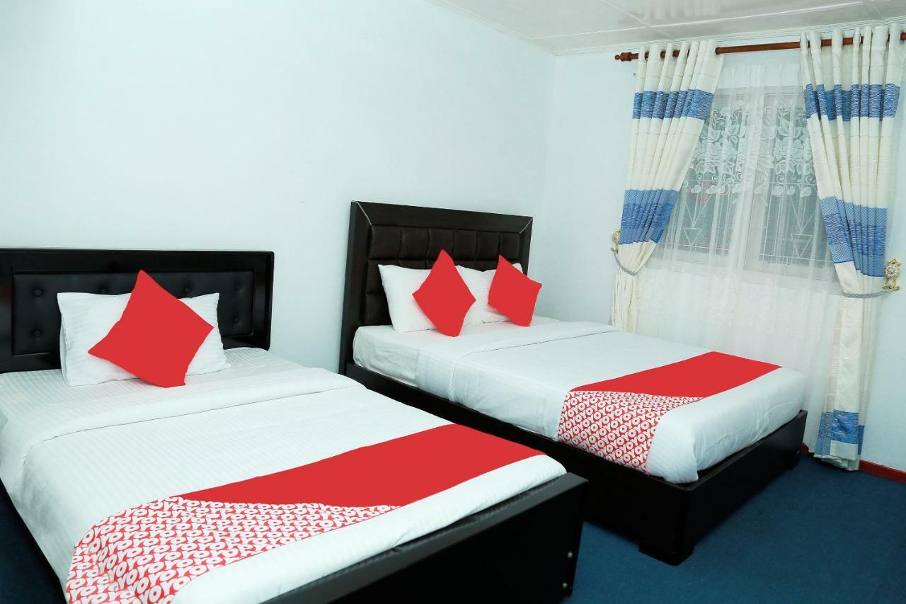 Oyo 238 Selva'S Guest House Nuwara Eliya Bagian luar foto