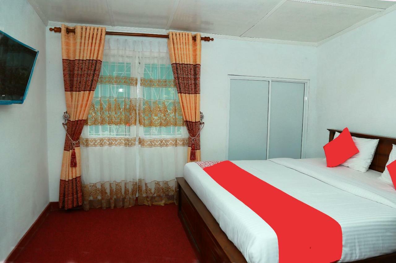 Oyo 238 Selva'S Guest House Nuwara Eliya Bagian luar foto